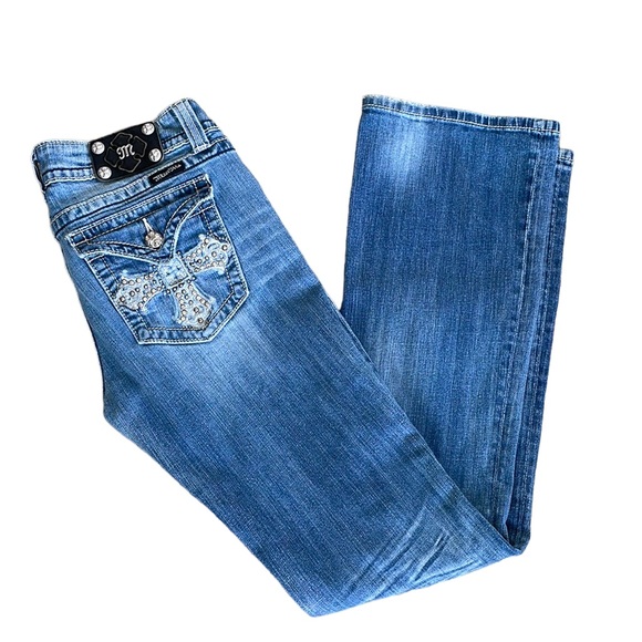 Miss Me Denim - Miss Me Size 31 Boot Cut Jeans Rhinestone Cross Design Flap Pockets JP5046B8.